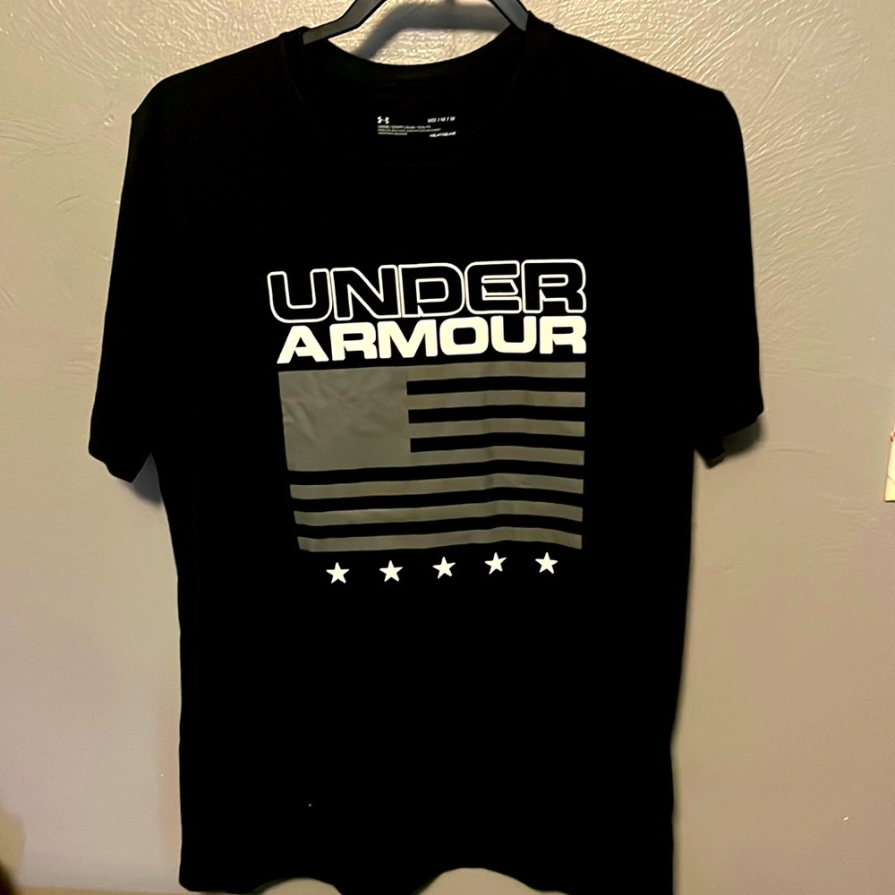 Men’s medium under armour